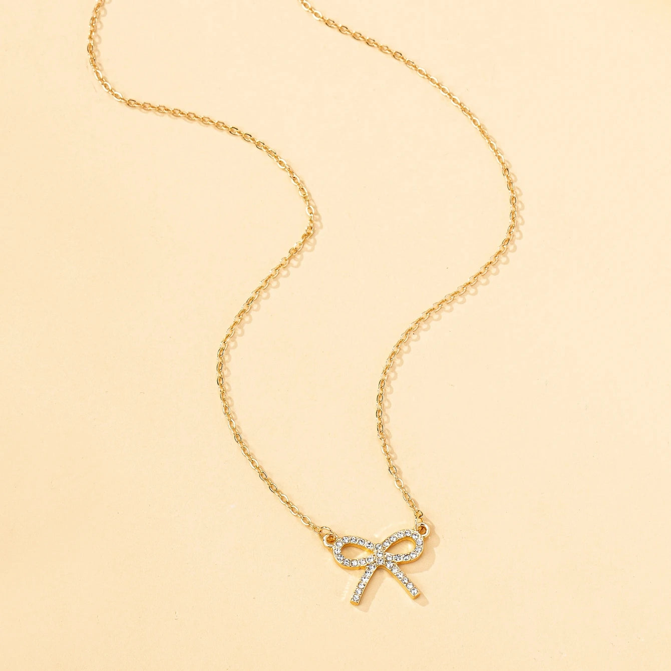Bow Pendant Necklace